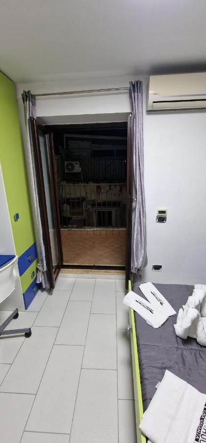 Fashion House Napoli Apartment Exterior foto