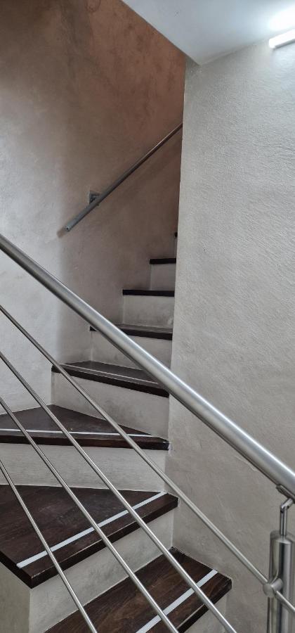 Fashion House Napoli Apartment Exterior foto