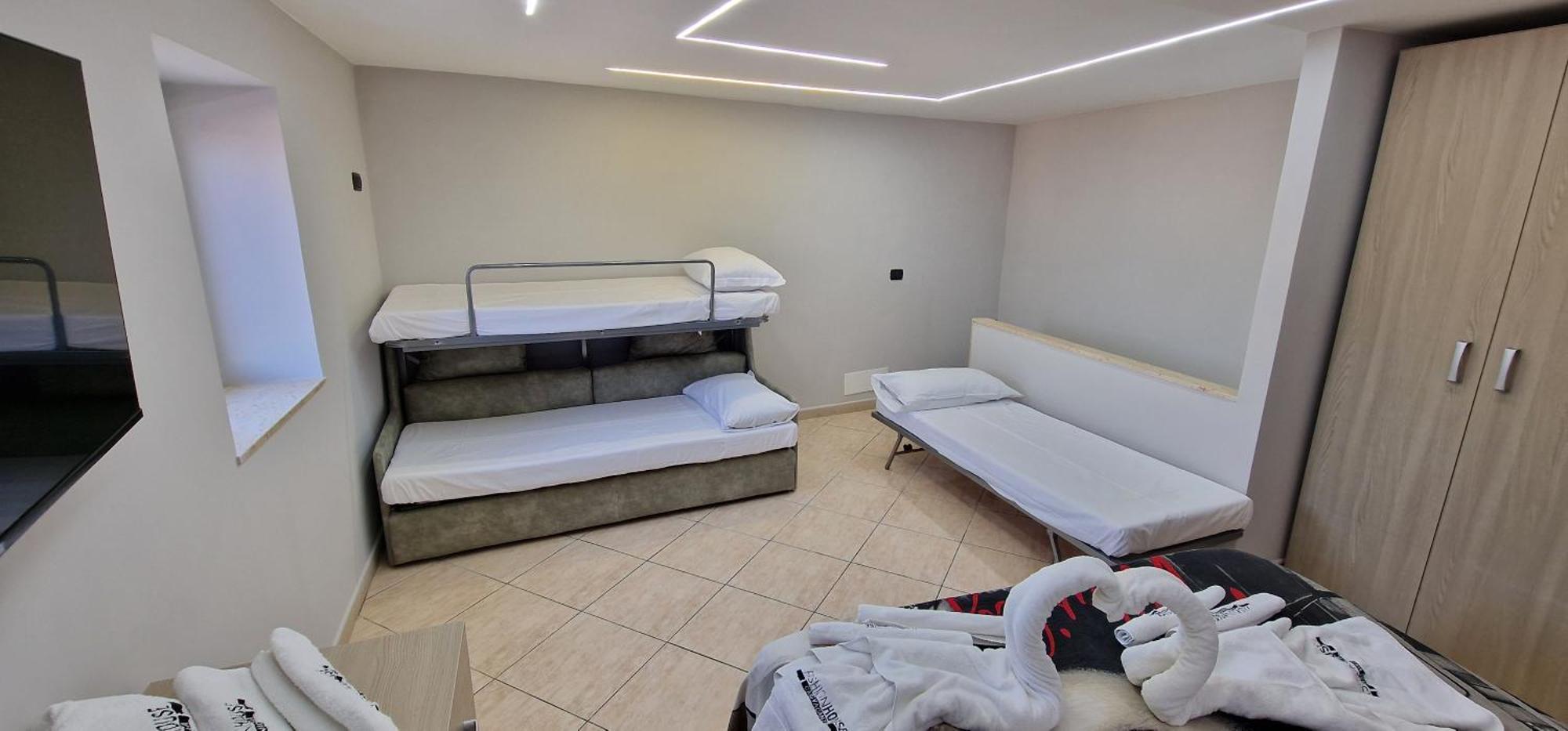 Fashion House Napoli Apartment Exterior foto